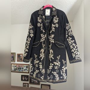 Paparazzi XL Penny Lane Floral Embroidery Bohemian Black Tan Long Jacket